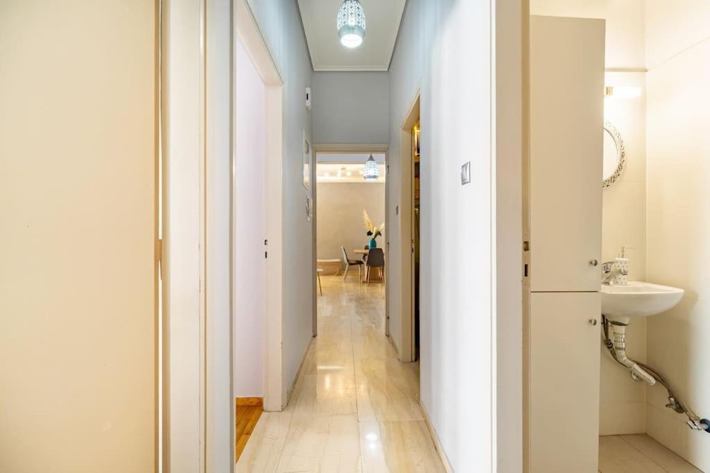 Urban Grey Apartment Athens Luaran gambar
